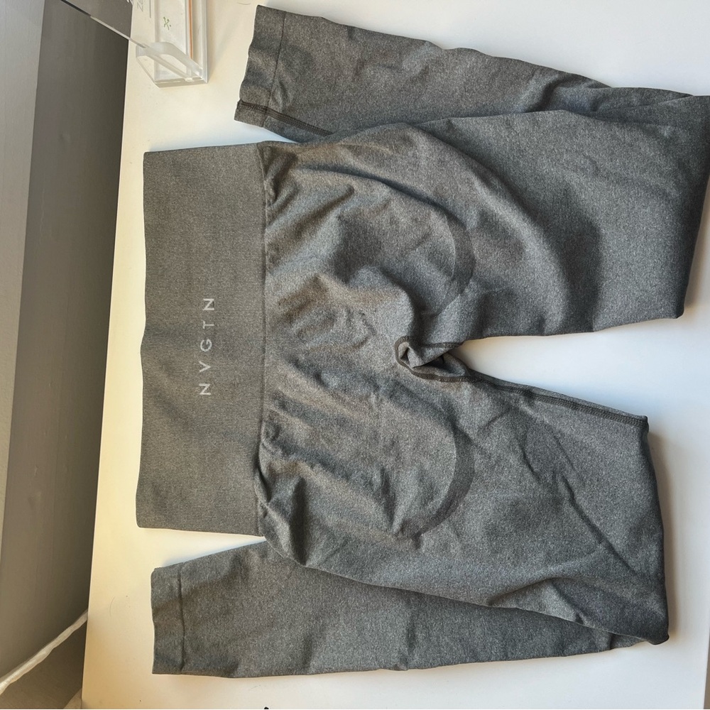 NVGTN Grey/green High-Waisted Leggings